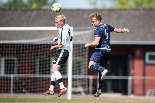 Staffanstorps Isak Greby och Vellinge Oscar Gustafsson