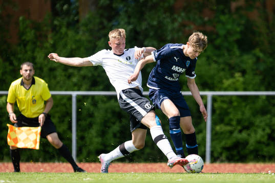 Staffanstorps Bastian Carlman och Vellinge Simon Borg
