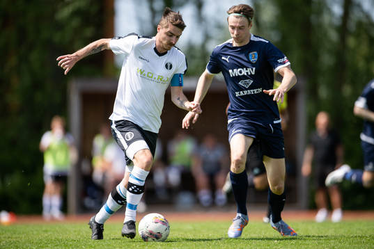 Staffanstorps Niklas Mårtensson och Vellinge Thom Nilsson