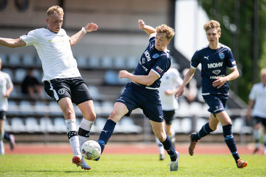 Staffanstorps Andreas Friis och Vellinge Simon Borg