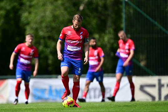 Höganäs' Emil Åberg deppar
