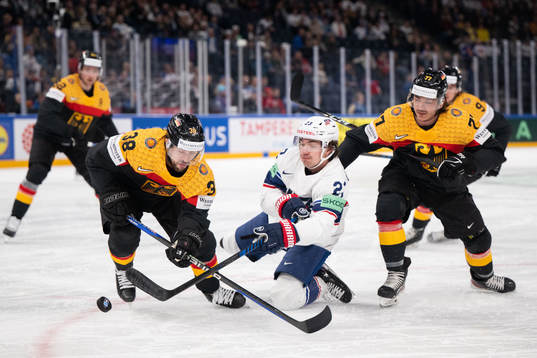 Fabio Wagner and Daniel Fischbuch of Germany against