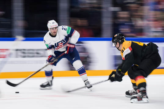 Matt Coronato of USA and Jonas Müller of Germany