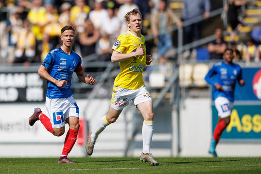 Åtvidabergs Benjamin Tannus och Falkenbergs Melker Nilsson