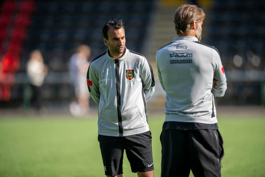 Brommapojkarnas assisterande tränare Andreas Engelmark och