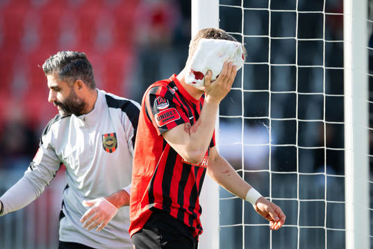 Brommapojkarnas Ludvig Fritzson har ont