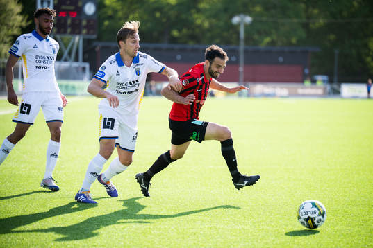 Bläddra bland fler bilder av Fotboll, Allsvenskan, Brommapojkarna - Sirius