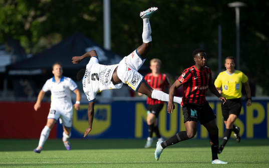 Sirius Patrick Nwadike och Brommapojkarnas Richie Omorowa