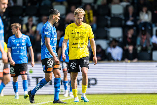 Mjällbys Max Fenger deppar