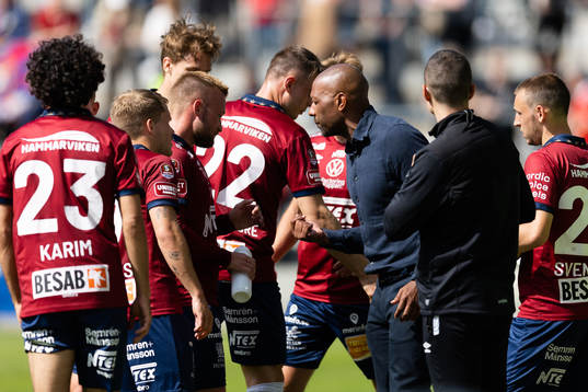 Örgrytes tränare Jeffrey Aubynn