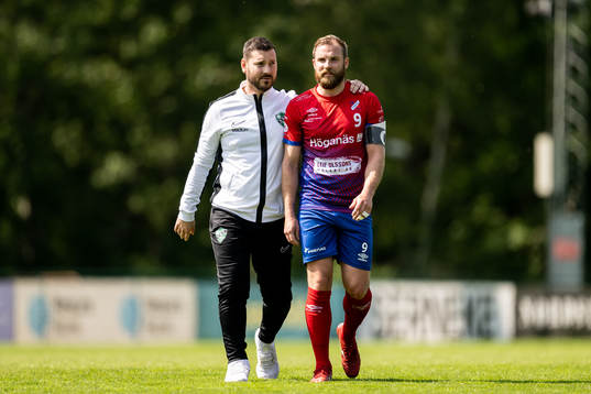 Högaborgs tränare Kristoffer Schönbeck och Höganäs
