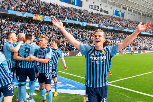 Djurgårdens Hampus Finndell jublar