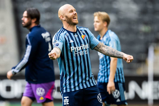 Djurgårdens Magnus Eriksson jublar