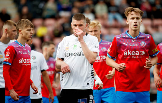 Hörna på slutet med Örebros Axel Oskar Andrésson och