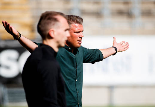 Örebros huvudtränare Christian Järdler reagerar