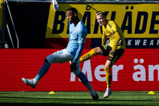 Malmö FFs Isaac Kiese Thelin och Elfsborgs Jacob Ondrejka