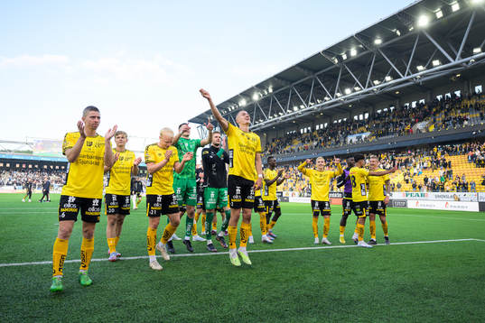 Elfsborgs spelare jublar