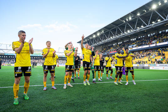 Elfsborgs spelare jublar