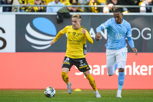 Elfsborgs Jacob Ondrejka och Malmö FFs Derek Cornelius