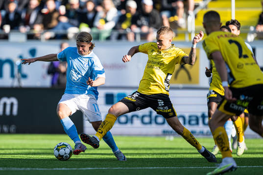 Malmö FFs Sebastian Nanasi och Elfsborgs Sebastian Holmen