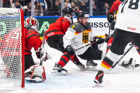 Pierre-Olivier Joseph of Canada and Maximimilian Kastner of