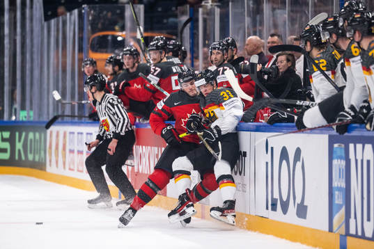 Samuel Blais of Canada and John Peterka of Germany