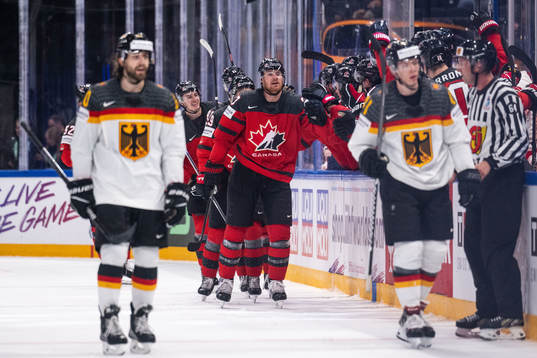 Lawson Crouse of Canada celebrates scoring 2-2