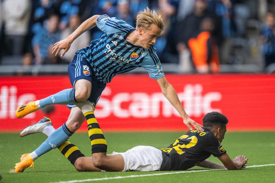 Djurgårdens Oskar Fallenius och AIKs Rui Modesto