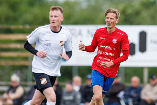 Derome-Åsklosters Simon Broms