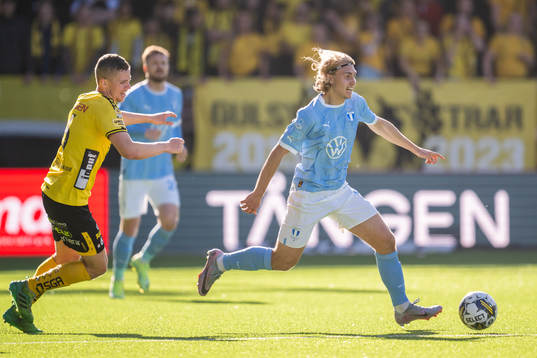 Elfsborgs Andre Ibsen Rømer och Malmö FFs Sebastian Nanasi