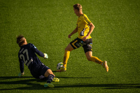 Malmö FFs målvakt Johan Dahlin släpper in 3-0 av