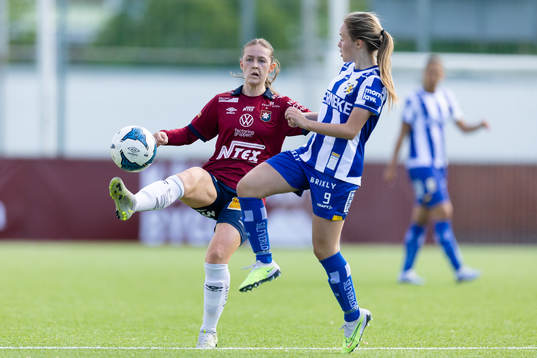 Örgrytes Melissa Davin och IFK Göteborgs Thilda Gianello