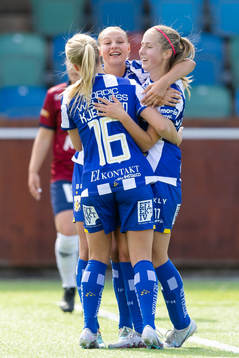 IFK Göteborgs Isabella Svanström jublar