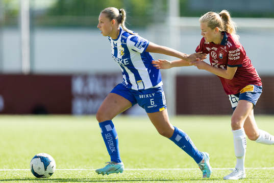 IFK Göteborgs Filippa Hopkins och Örgrytes Emma Berthold