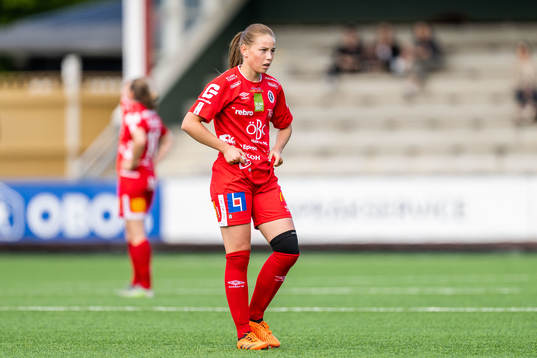 Örebros Elsa Pelgander deppar