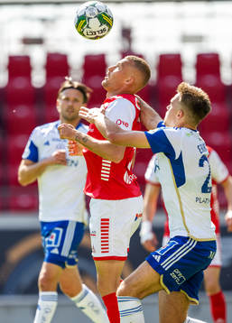 Kalmars Rasmus Sjöstedt och IFK Norrköpings Anton Eriksson