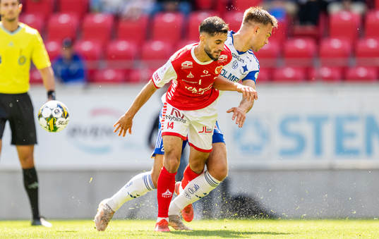 Kalmars Noah Shamoun och IFK Norrköpings Anton Eriksson