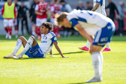 IFK Norrköpings Jesper Ceesay deppar