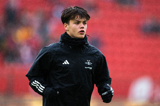 Sverre Halseth Nypan of Rosenborg warms up