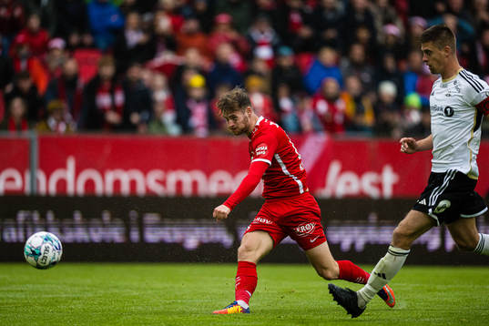 Ole Didrik Blomberg of Brann scores the 2-0 goal