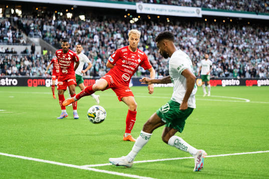 Värnamos Victor Larsson och Hammarbys Tesfaldet Tekie