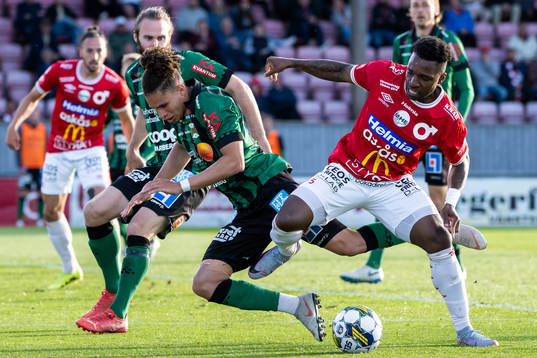 Varbergs Maxime Anne Marie Sainte och Degerfors Joseph -