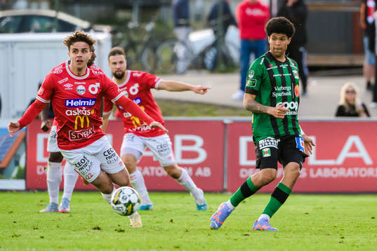 Degerfors Justin Salmon och Varbergs Luke Le Roux