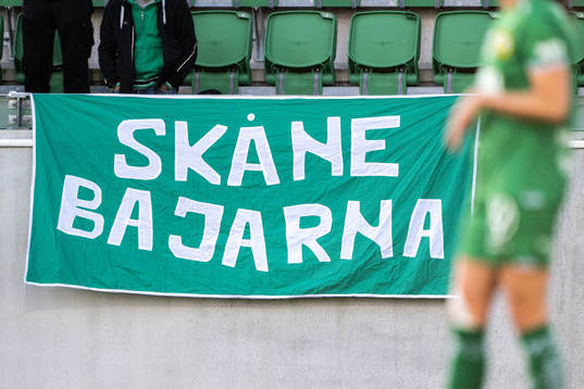 Banderoll med texten Skåne Bajarna