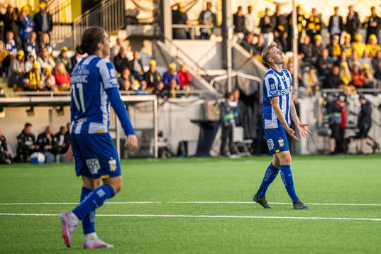 IFK Göteborgs Elias Hagen deppar