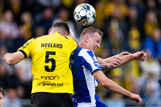 Häckens Even Hovland och IFK Göteborgs Adam Carlén