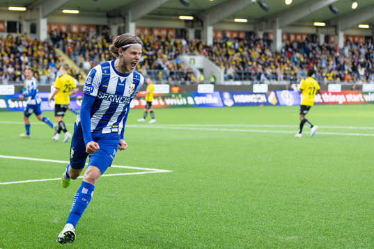 IFK Göteborgs Gustaf Norlin jublar