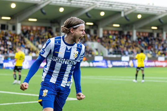 IFK Göteborgs Gustaf Norlin jublar
