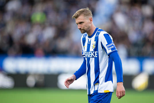 IFK Göteborgs Sebastian Eriksson deppar