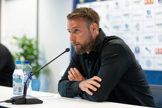 IFK Göteborgs tränare William Lundin på presskonferensen